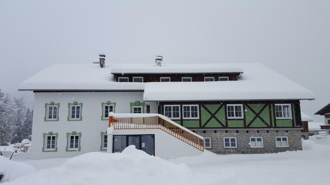 De Nussi's Chalet 1 Bach  Buitenkant foto
